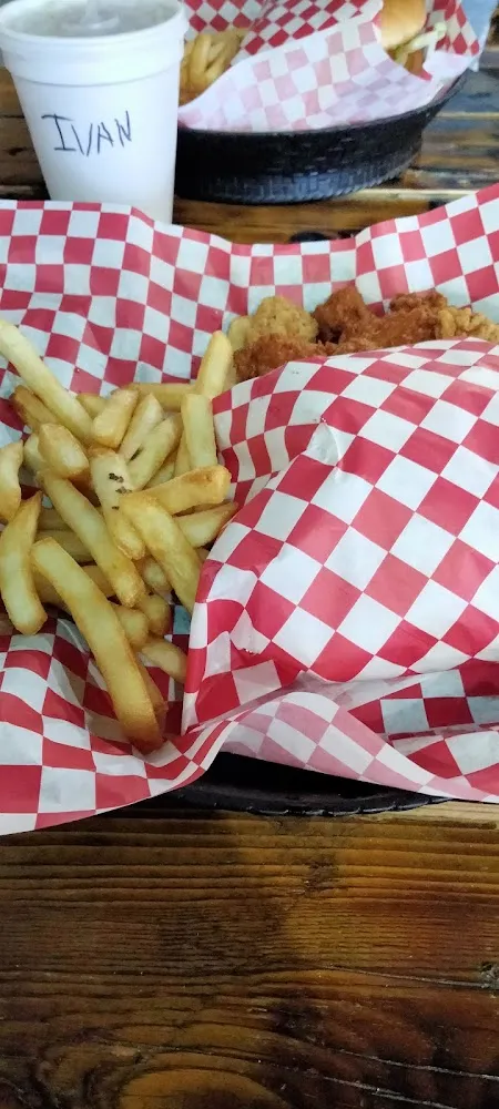 Cheeseburger Combo and Hot Wings
